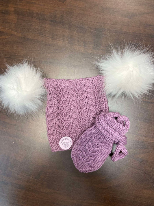 Bonnet à pompon et mitaine