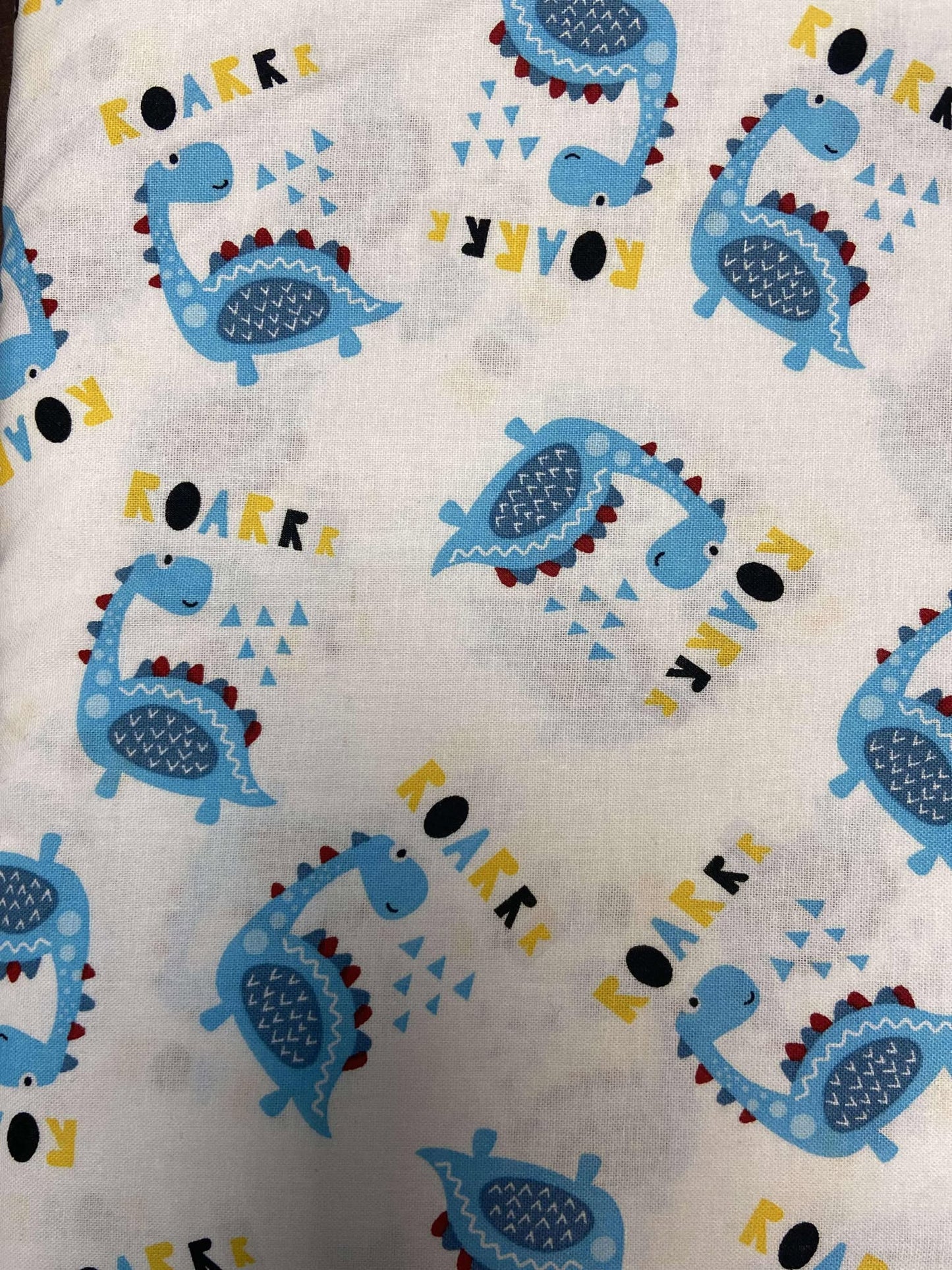 Tissu 100% coton dinosaure