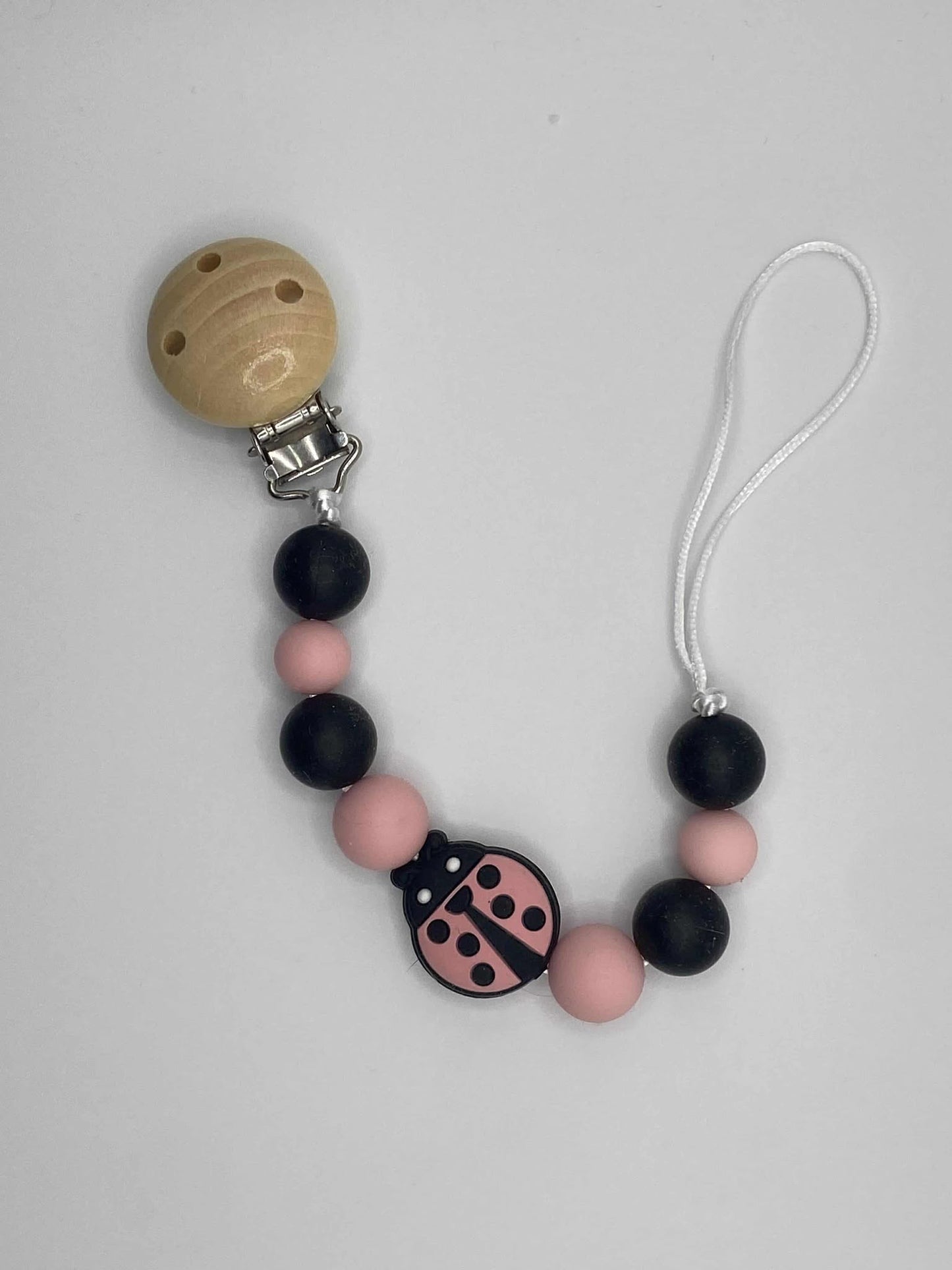 Attache suce coccinelle