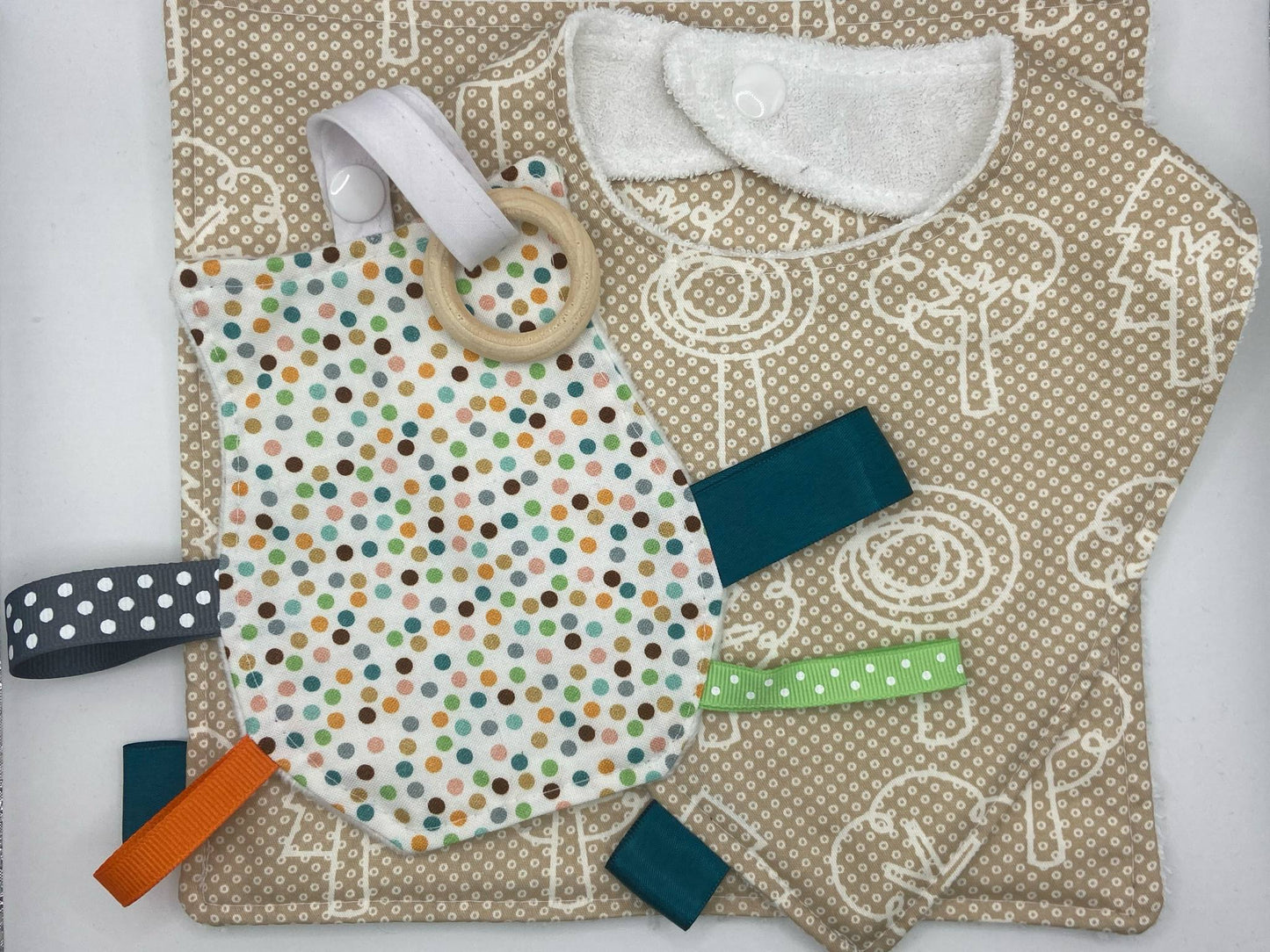 Ensemble bavoir pour bébé