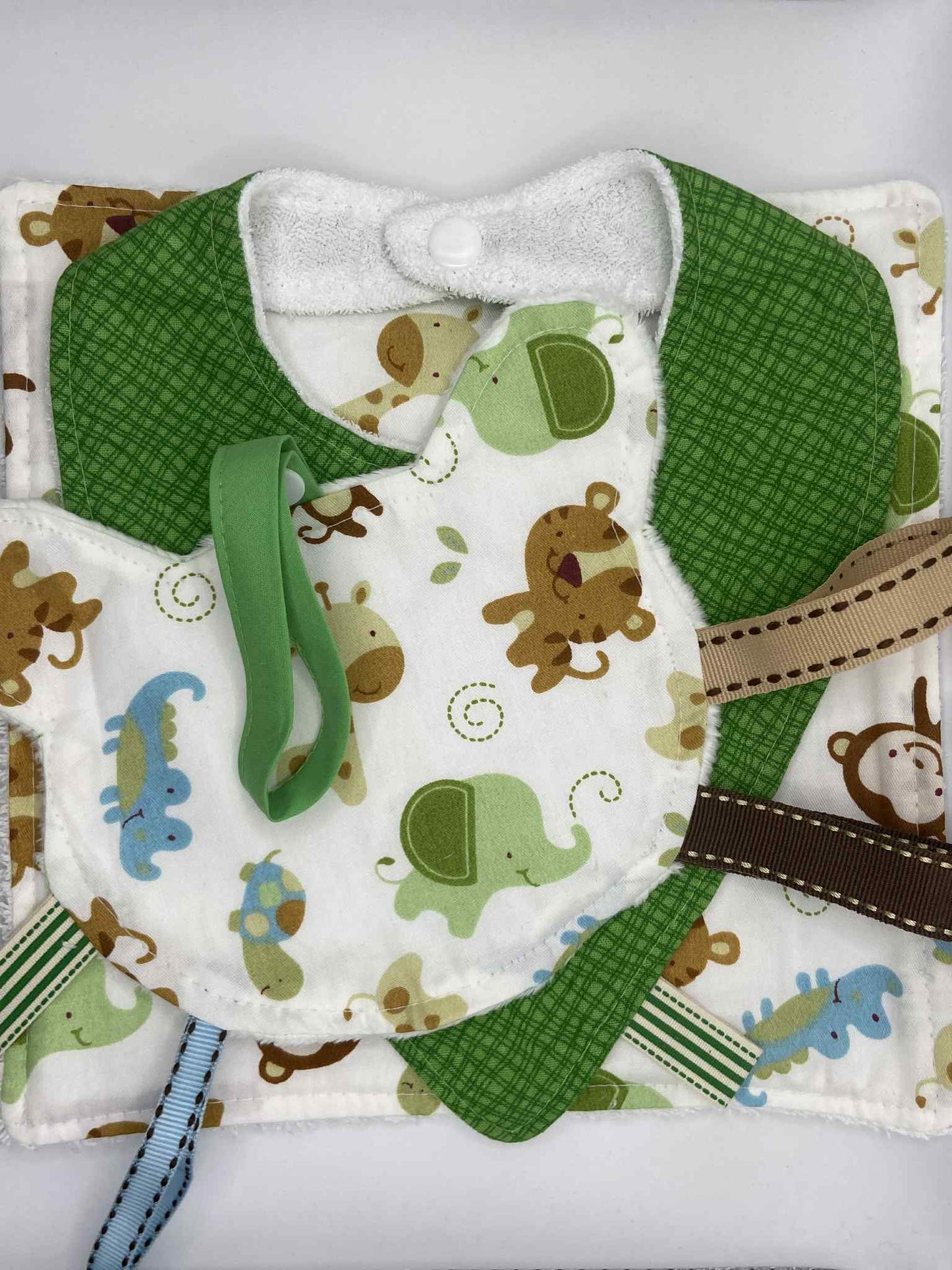 Ensemble bavoir pour bébé