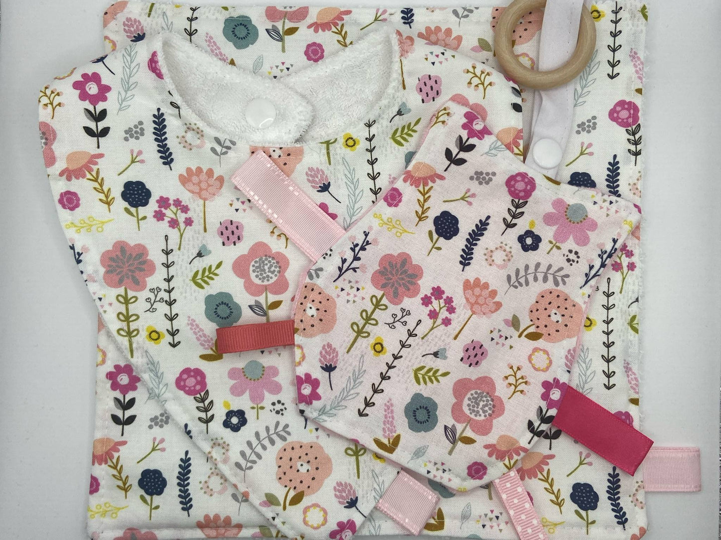Ensemble bavoir pour bébé